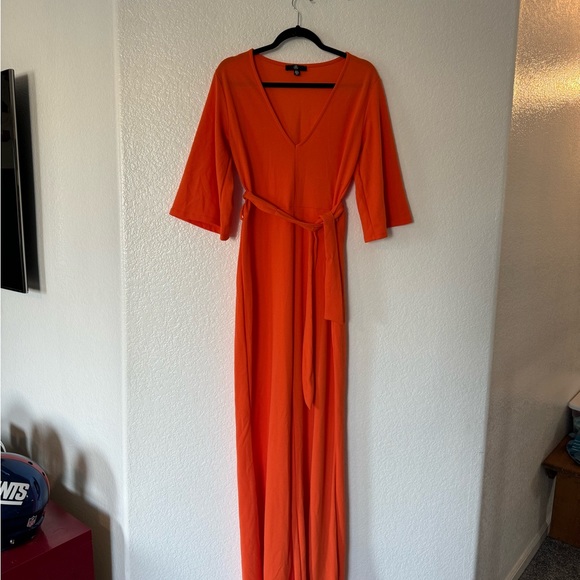 Orange jumpsuit - Picture 8 of 8